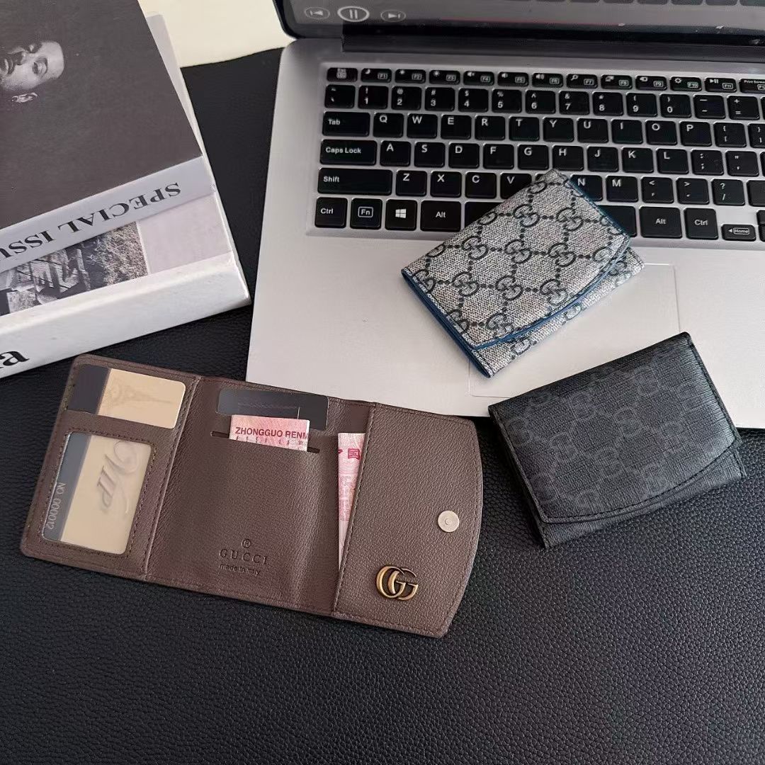 Wallet card holder case designer