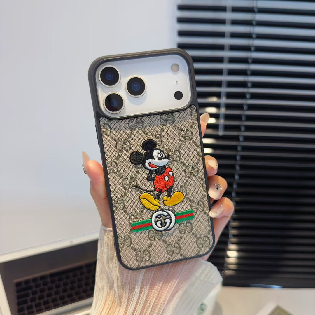 GG Lux Designer IPhone 17 Case
