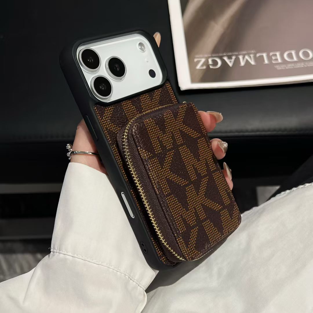 MK Designer IPhone 17 Case