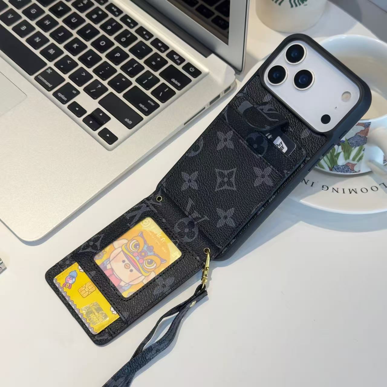 Best Lux Designer IPhone 17 Case